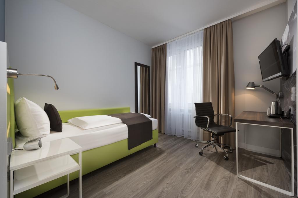 Ibis Styles Offenburg City Room photo